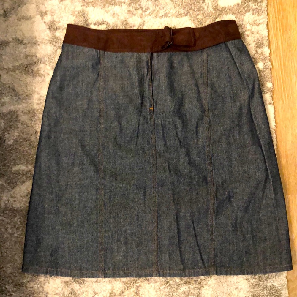 Jones Wear Size 14 Skirt